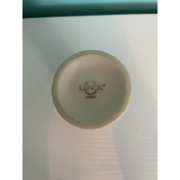 Vintage Lenox 5” Bud Vase Porcelain 24k Gold Trim Beaded Design - Picture 3 of 3